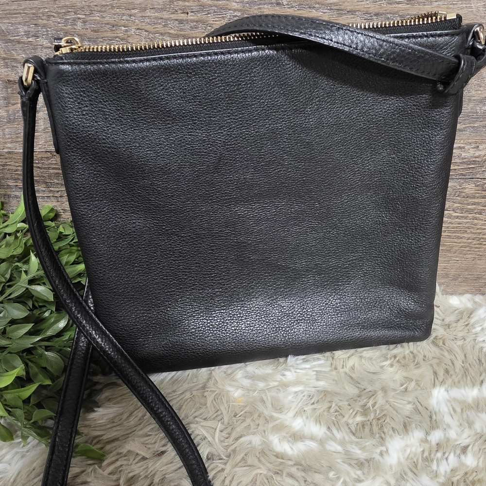 Kate Spade Purse - Picture 3 of 8